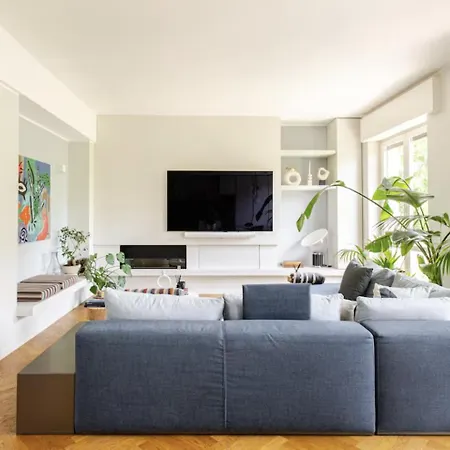 Casa Di Design Nel Centro Storico Apartment *