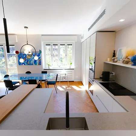 Apartment Casa Di Design Nel Centro Storico *