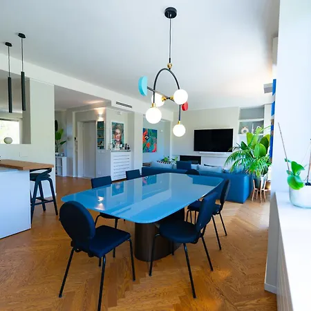 Apartment Casa Di Design Nel Centro Storico Milan