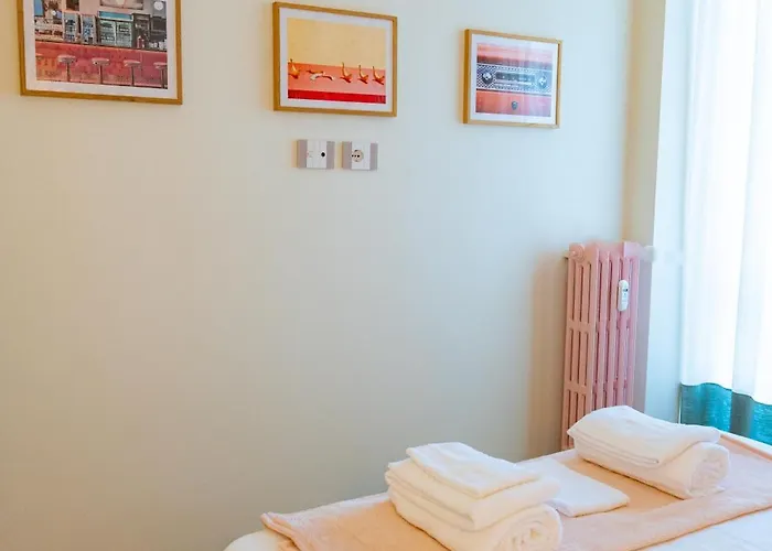 Casa Di Design Nel Centro Storico Apartment *