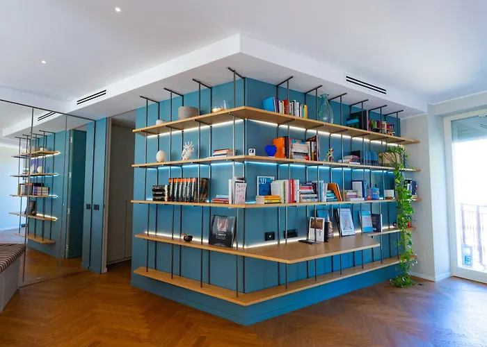 Casa Di Design Nel Centro Storico Milan