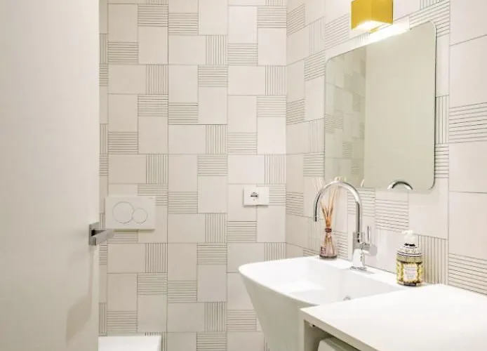 Casa Di Design Nel Centro Storico Apartment